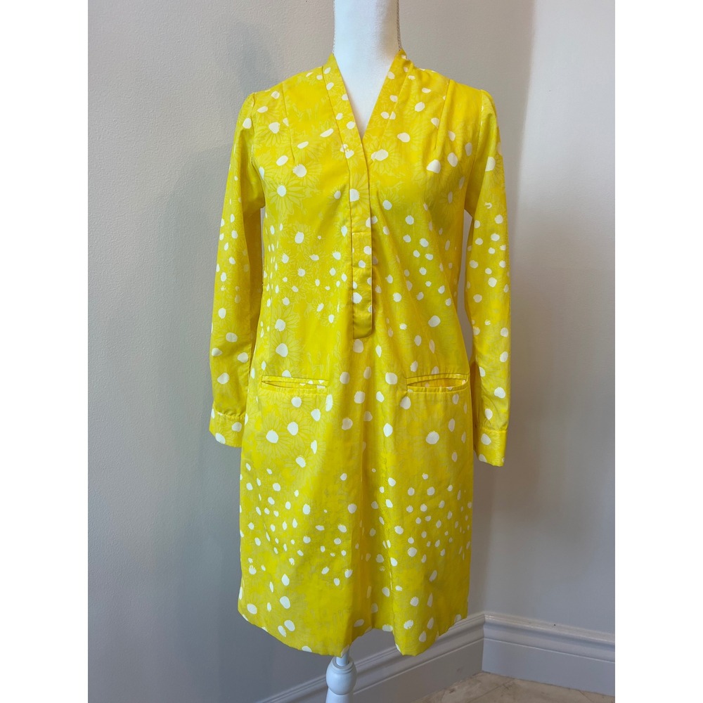 Vintage "The Lilly" Lilly Pulitzer shift dress in XS